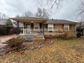 Building Photo - Updated 3 bedroom 2 bathroom home in East Memphis!