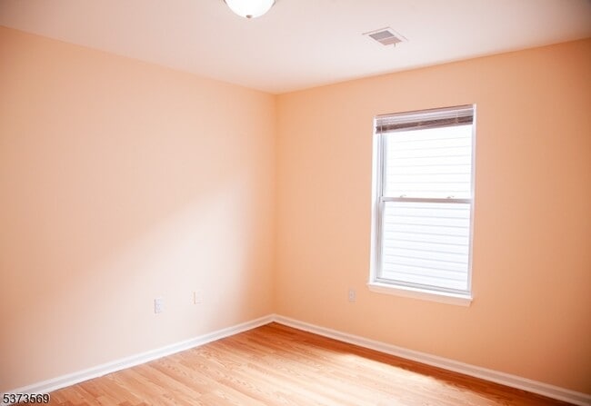 Building Photo - 111 Highland Ave