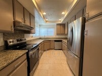 Building Photo - 61 Tarocco
