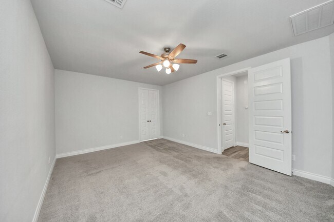 Building Photo - 28907 Ridge Valley Ct