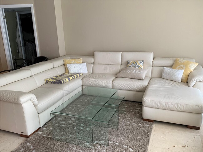 Primary Photo - 3410 Galt Ocean Dr