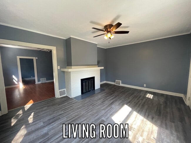 Building Photo - 303 E Winter Ave