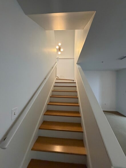 Stairwell - 1101 18th Ave S