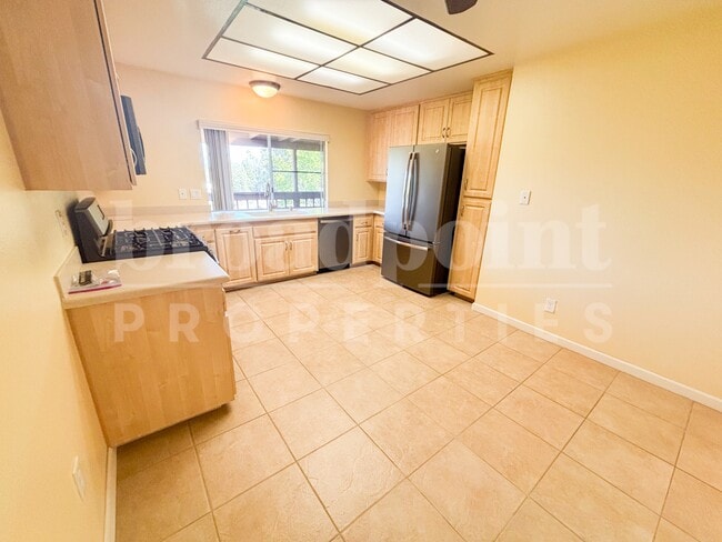 Building Photo - 439 Windyridge Glen