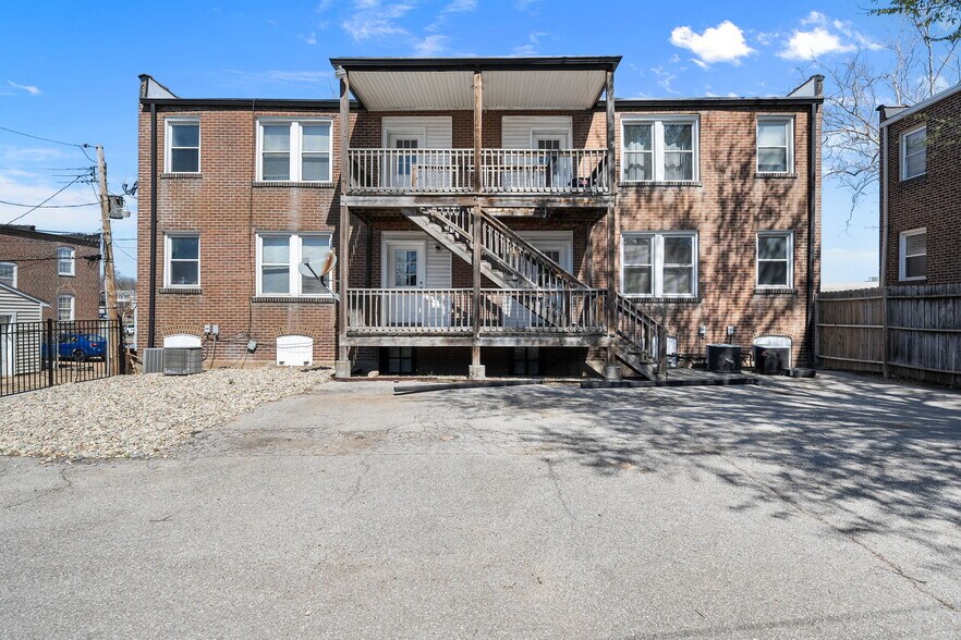 Building Photo - 4710 Delor St