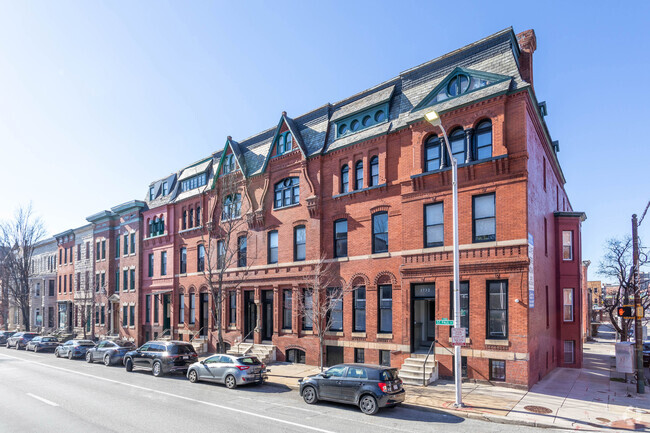 Primary Photo - Liberty Square