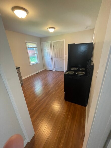 Building Photo - 4 Willoughby St