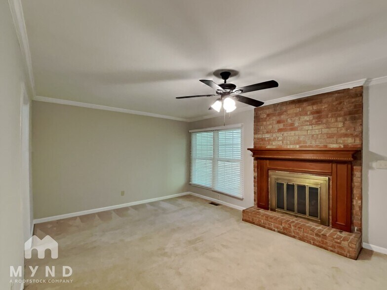 Building Photo - 727 Twin Brooks Ct