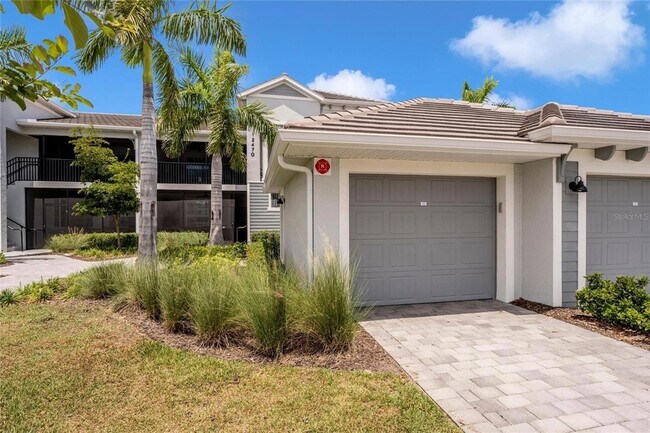 Building Photo - 12470 Wellen Golf St