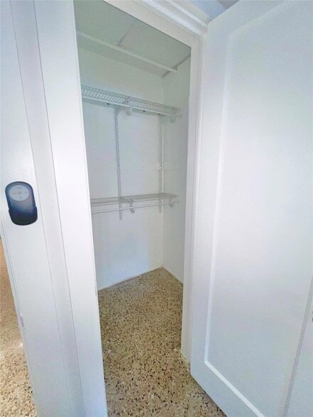 Building Photo - 1614 NE 7th St