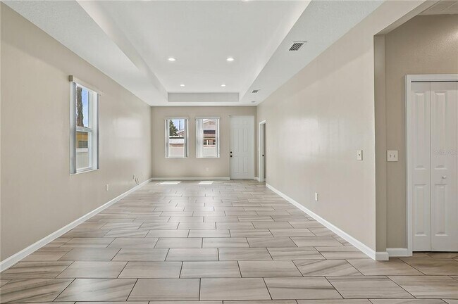 Building Photo - 2736 W Spruce St