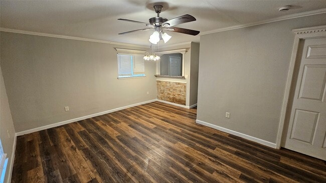 Building Photo - 11046 Spottswood Dr