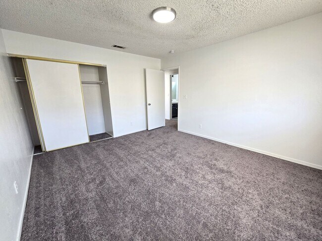 Building Photo - 2 Story 4 Bedroom House Just painted and n...