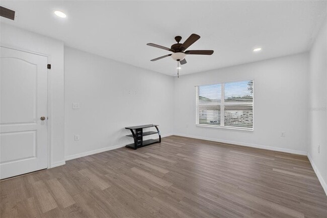 Building Photo - 1097 Augustus Dr