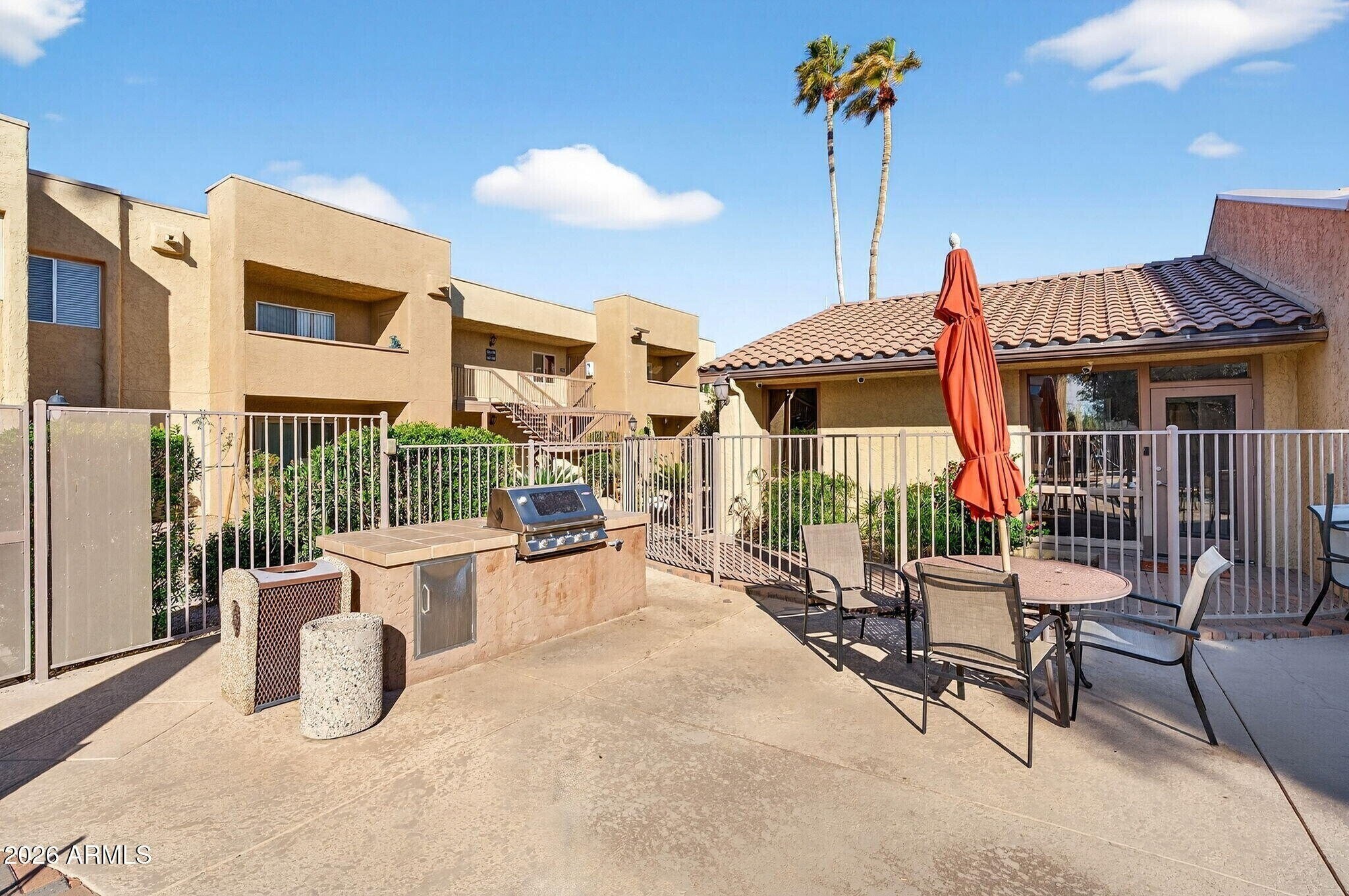 Community grills and patio. - 5877 N Granite Reef Rd