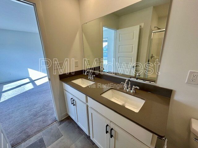 Building Photo - 4530 Hovenweep Way