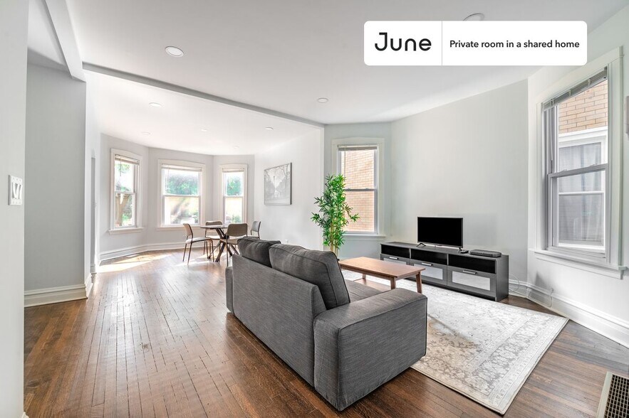 Building Photo - Room in Shared 4 bed/2 bath home