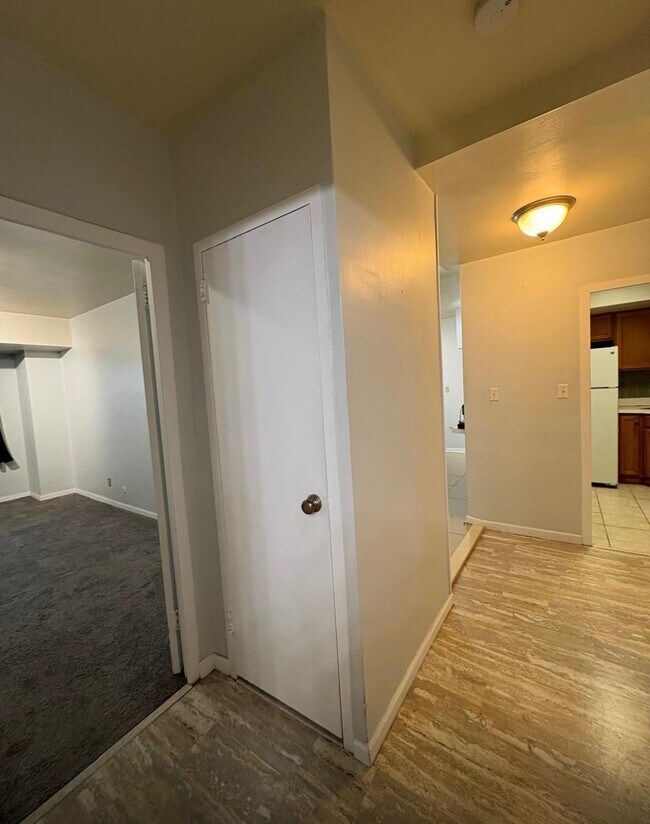 Building Photo - 285 AYCRIGG Ave