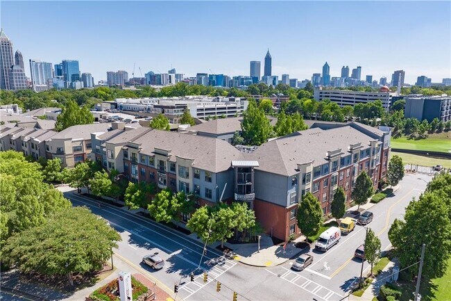 Building Photo - 400 17th St NW
