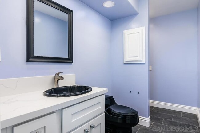 Building Photo - 3508 Tierra Linda Ln