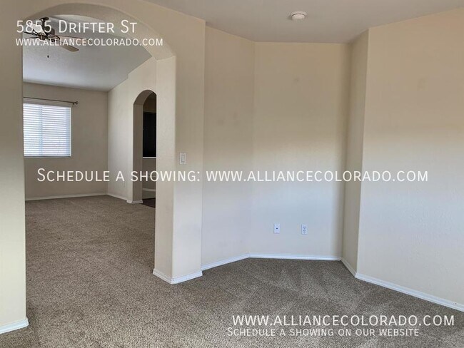 Building Photo - 5855 Drifter St