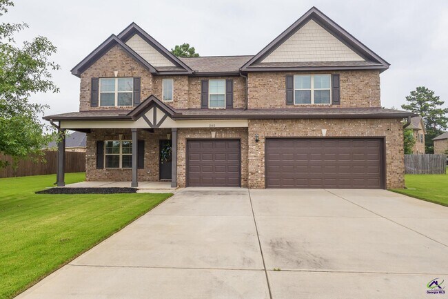 Building Photo - 202 Warhawk Dr
