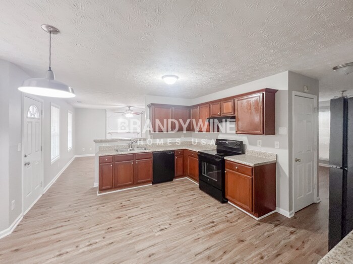 Building Photo - 980 Brigade St