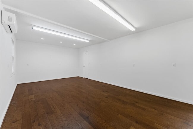 Building Photo - 4206 Law St