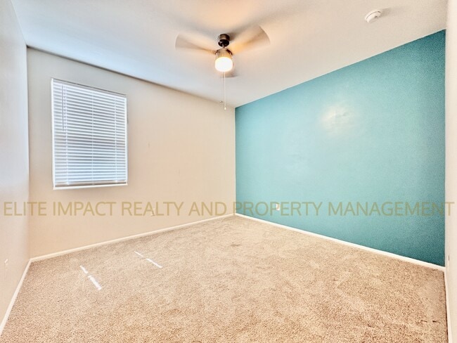 Building Photo - 9731 E Lynx Lk Trl