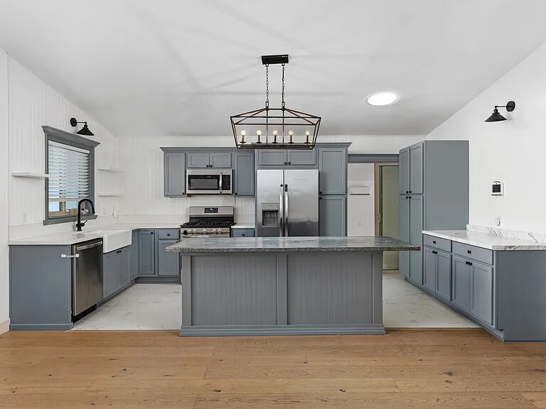 Building Photo - 2171 Ilex Ave