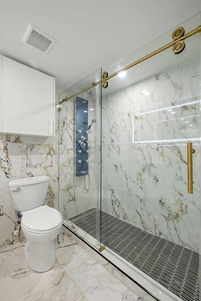 Building Photo - 5306 Santa Rosa Ct
