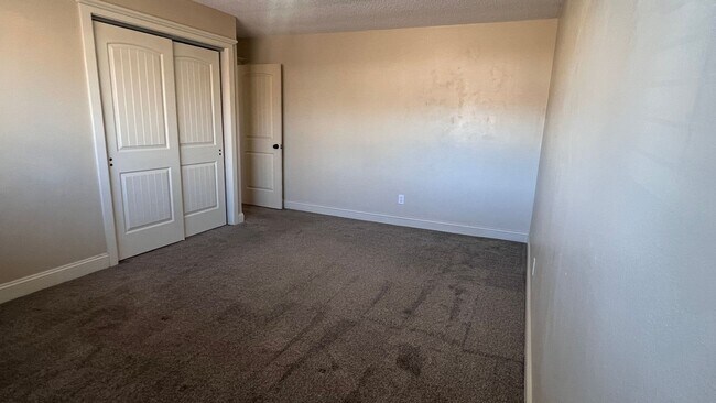 Building Photo - 4203 Forrest Hill Rd