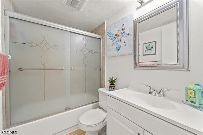 Building Photo - 8565 Charter Club Cir