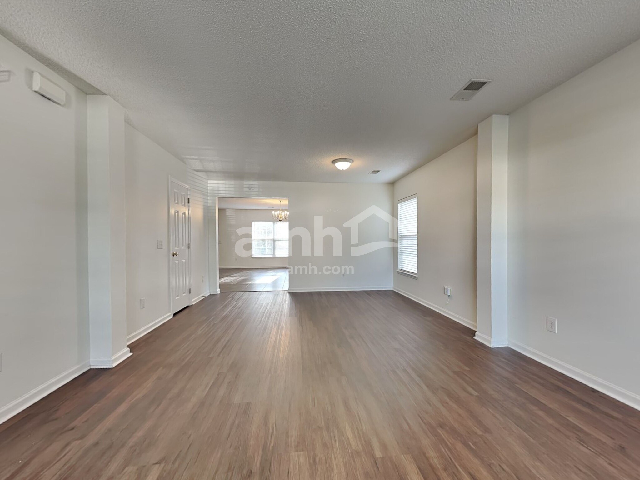 Building Photo - 132 Wildberry Ln