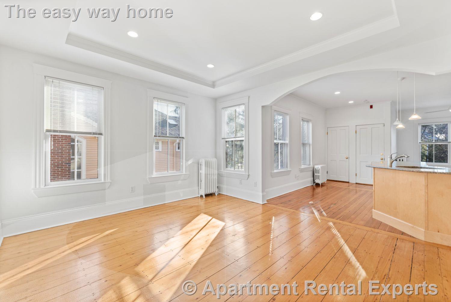 Building Photo - 30 Healey St