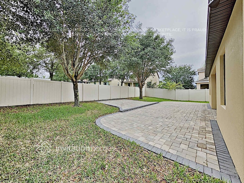 Building Photo - 1414 Jorhagen Dr