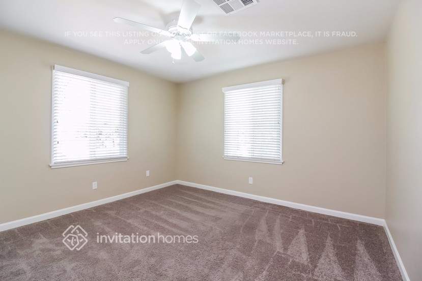 Building Photo - 12569 5th St