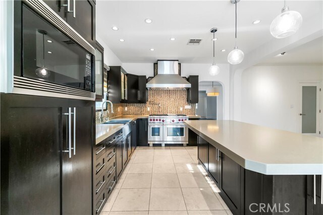 Building Photo - 432 S Orange Dr