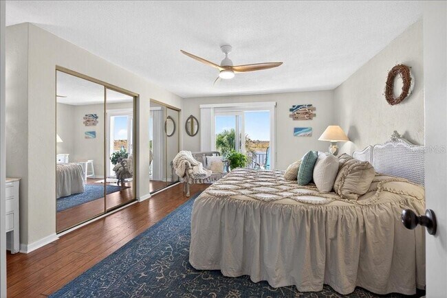 Building Photo - 1 N Ocean Palm Villas