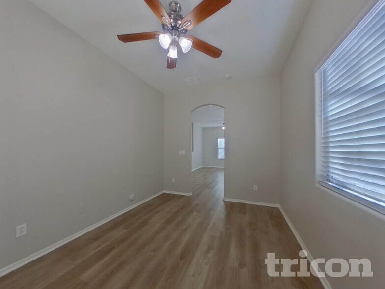 Building Photo - 17731 W Banff Ln