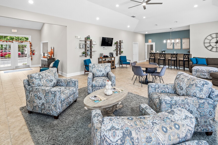 Primary Photo - Brittany Place Hendersonville