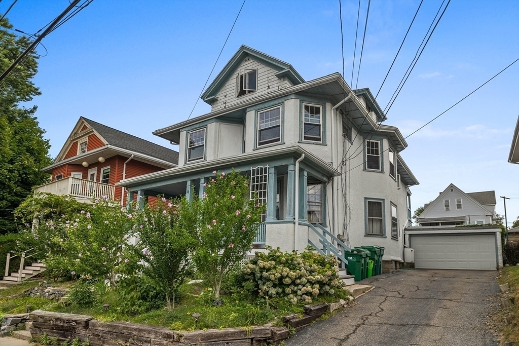 House, garden, driveway - 16 Quincy St