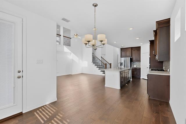 Building Photo - 2249 English Ivy Rd