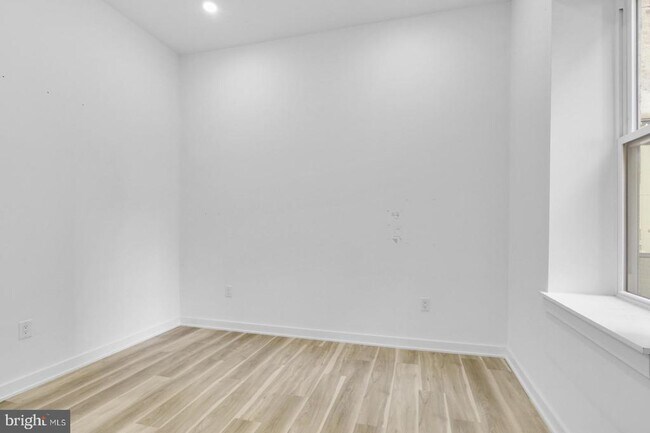 Building Photo - 1415 Locust St