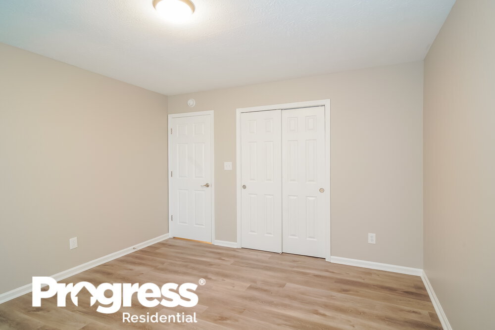 Building Photo - 8633 Buffalo Ridge Dr