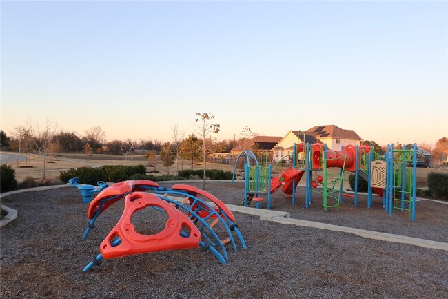 Building Photo - 1210 Oak Barrel Run