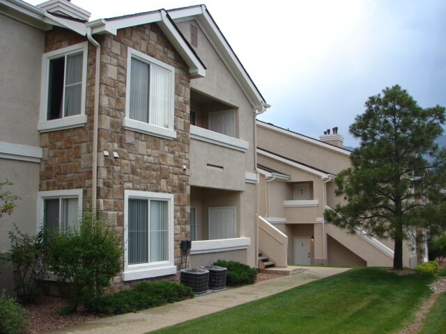 Primary Photo - 3610 Strawberry Field Grove