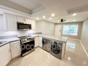 Building Photo - 64285 Spyglass Ave