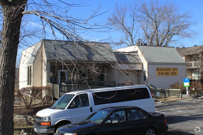 Building Photo - Trinity Park II