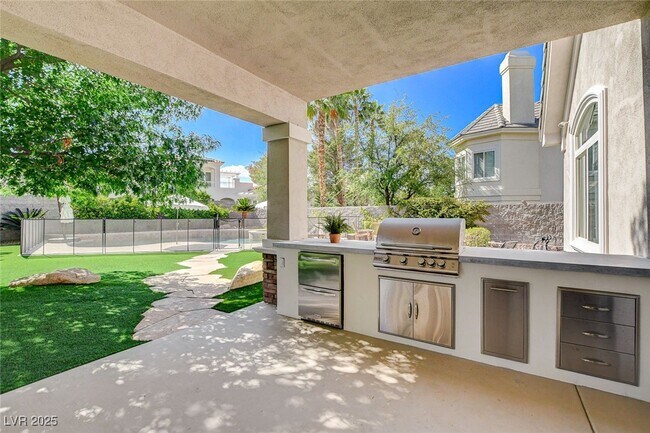 Building Photo - 1266 Imperia Dr